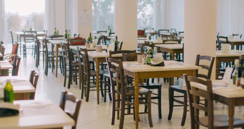Hotel Beverly - image 13