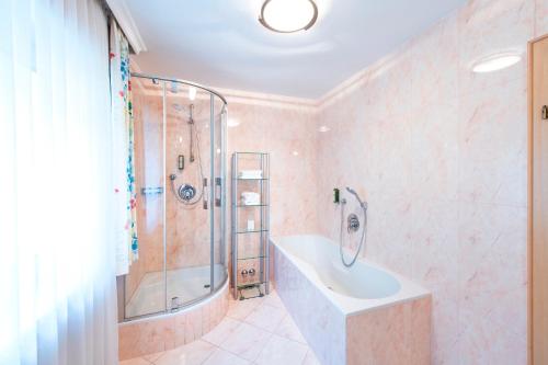 Manni Home - image 9