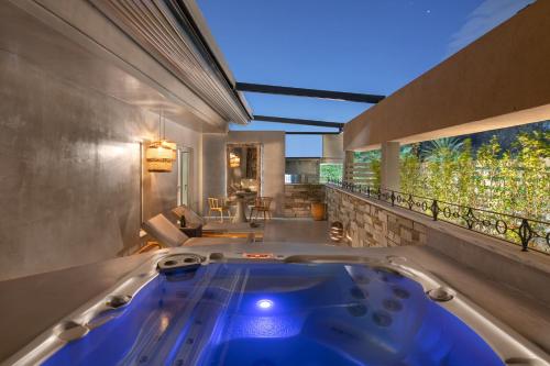 Hot tub, Elakati Luxury Boutique Hotel - Adults Only in Rhodes