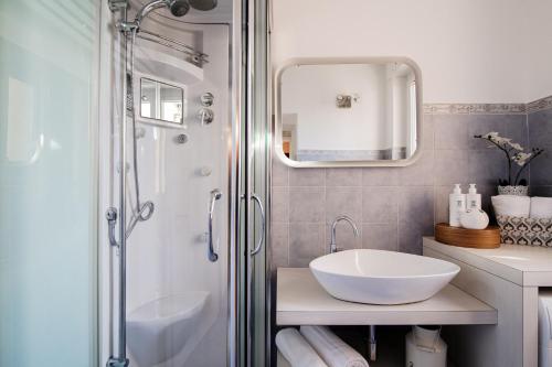 Domus - byMyHomeinComo - image 10