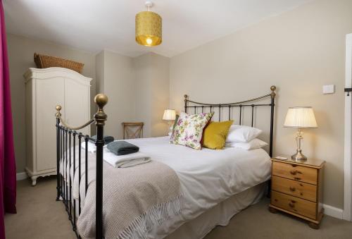 Myrtle Cottage - image 12