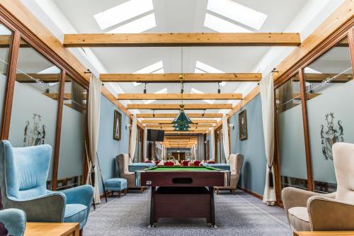 Місця відпочинку та розваги, Palac Mortegi Hotel & SPA - Restauracja Szlachecka, SPA, Basen, Sauny, Jazda Konna, Mini Zoo - Luksu in Lubawa