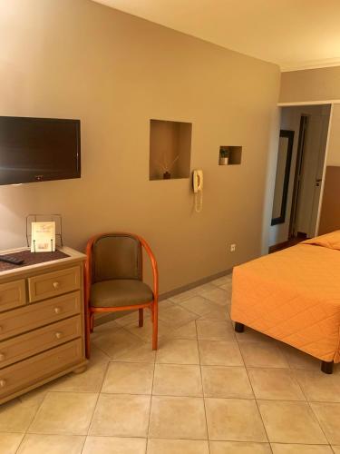 Family Room - Ground Floor image 4