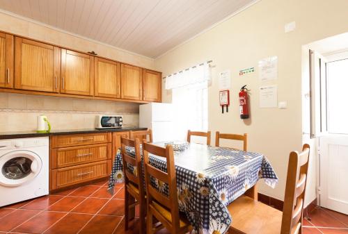 кухня, Alojamentos Pontas Negras in Файа Хорта