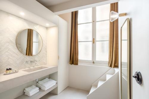 Louvre Rivoli - image 4