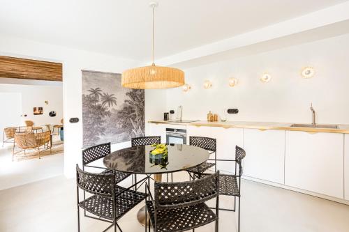 Louvre Rivoli - image 6