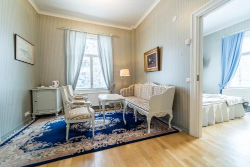 Karolineburg Manor House Hotel, Kajaani