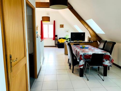 Ételek és italok, Le Paraty - Maison indépendante 72 m2 (Le Paraty - Maison independante 72 m2) in Pont-Sainte-Maxence