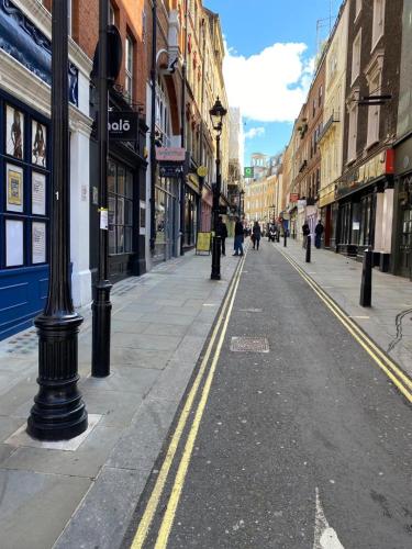 1A Opera House (first floor) - image 2