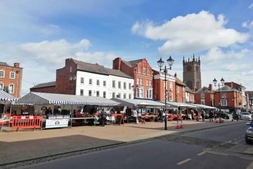 Cosy, elegant apartment in heart of Ludlow Town