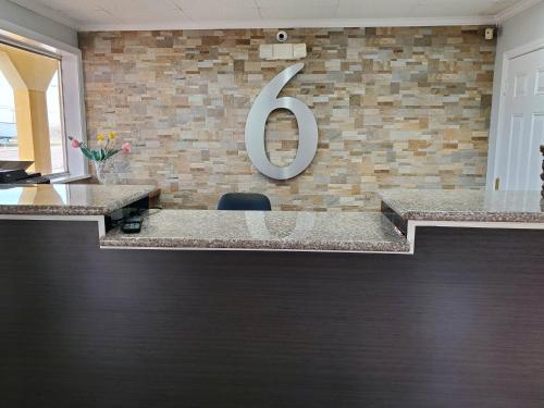 Фойє, Motel 6 Shamrock, TX in Шамрок (Техас)
