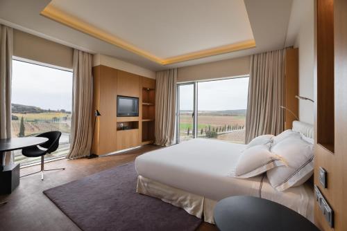 Royal Suite Premium