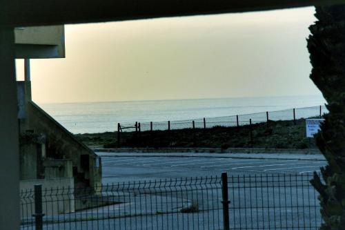 Casas da praia Supertubos - image 10