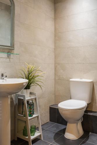 The Red Lion Stevington - image 3