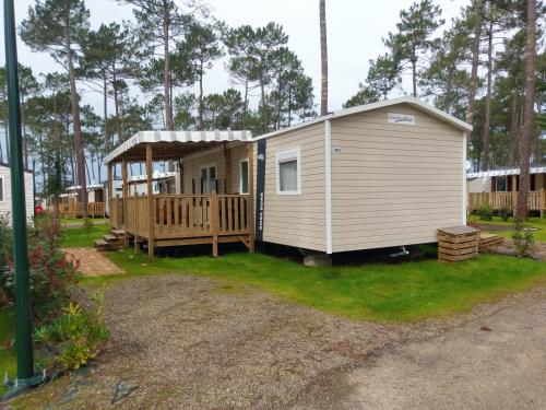 Bungalow de 3 chambres avec piscine partagee jardin amenage et wifi a Saint Julien en Born gîte à louer Contis-les-Bains
