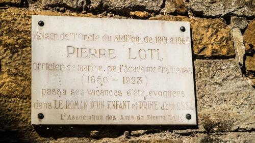 Maison Pierre Loti, gîte historique et spacieux en vallée de la Dordogne