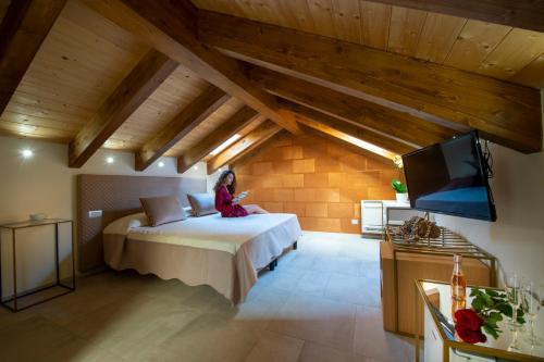 Donna Sofi Holiday House 3