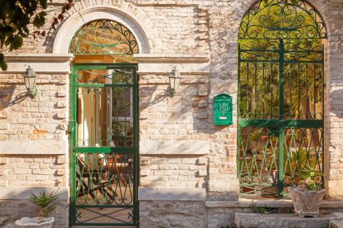 New Fortress Home & Garden