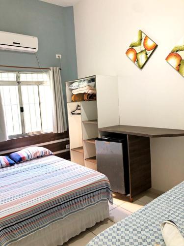 3 twin beds