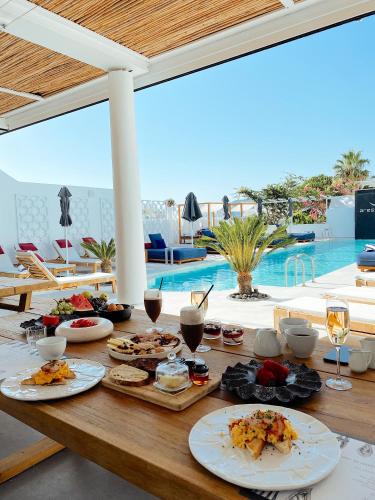 Aressana Spa Hotel & Suites - Small Luxury Hotels of the World