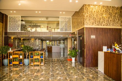 LA MIA HOTEL