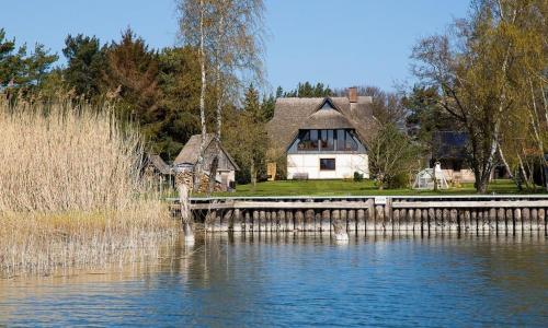 Haus Schilfkante - Wohnung 2 in Wieck, Deutschland