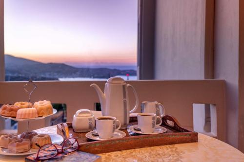 Filia's Stunning Sea View Apartment