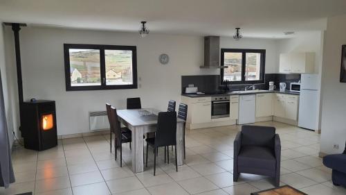 Appartement tout confort au milieu de la Margeride - Location saisonnière - Châteauneuf-de-Randon