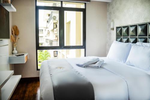 Grace Apartment Bali - A Cozy 2 Bedrooms Apartment in Sunset Road