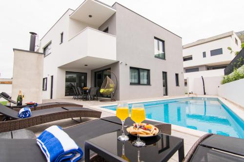 Villa Celestial, Split (photo 2)
