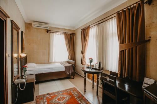 Single Stone Room with Balcony