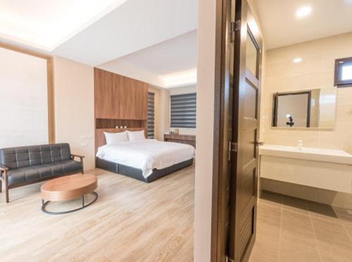 Yujing B&B 2