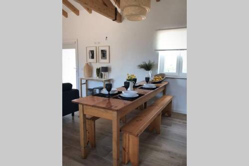 Monte da Rocha in ซานเตียโก โด คาเซม