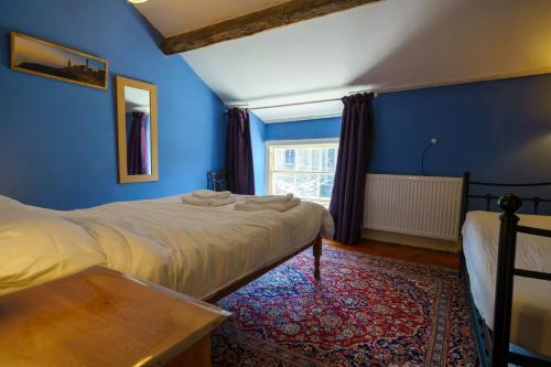Church View Cottage - image 10
