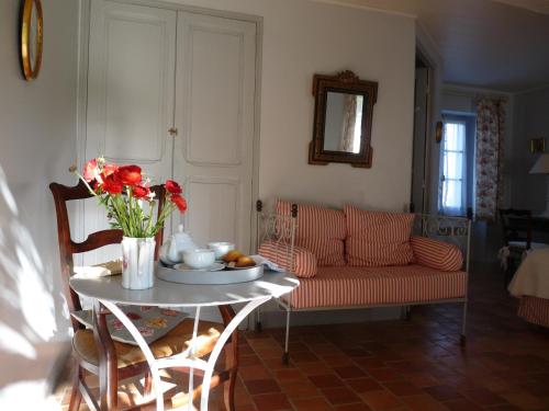 Chambres d'hôtes Les Pesques - image 8
