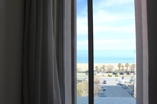 Camera tripla, vista sul mare