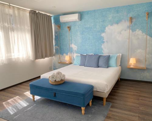1 queen bed