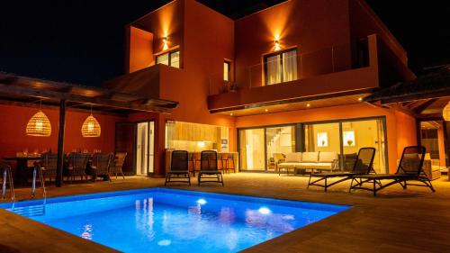 Villa privada de lujo con piscina, Sabi Sabi gîte à louer Corralejo