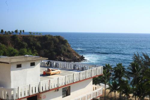 Exterior view, La Coral Beach House in Puerto Escondido