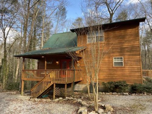 A Nature's Delight - 3 Bedrooms, 2 Baths, Sleeps 6 cabin - Cosby