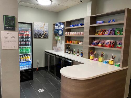 Üzletek, Holiday Inn & Suites Bothell - Seattle Northeast By IHG in Bothell (Washington)