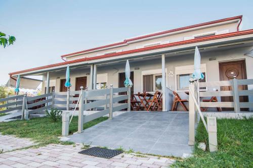 Dafni Dolphins House Villas gîte à louer Stratoníki