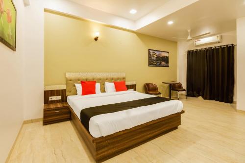 Hotel Om Inn - Talegaon Dabhade