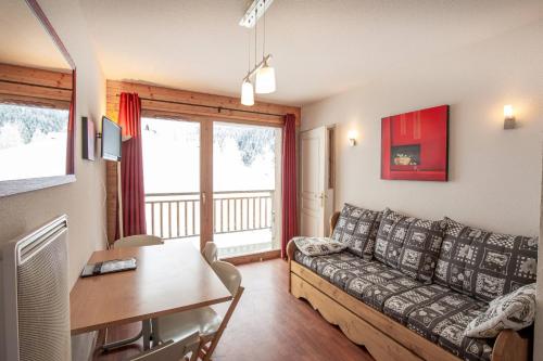 1 double bed, 1 sofa bed
