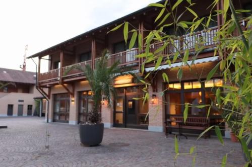 Hotel Breiti - image 13