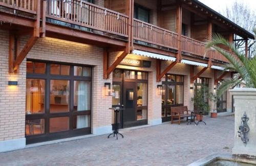 Hotel Breiti - image 14
