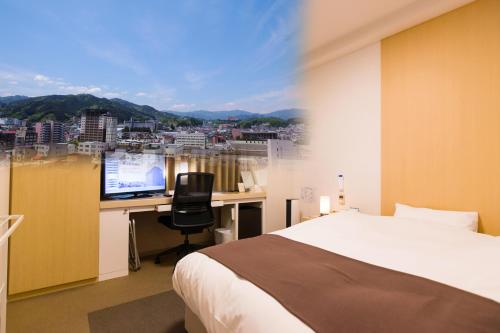 Standard Double Room - High Floor - Non-Smoking