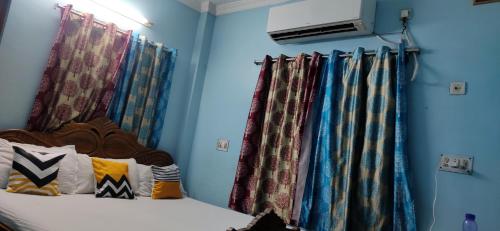 Kiran Guest House