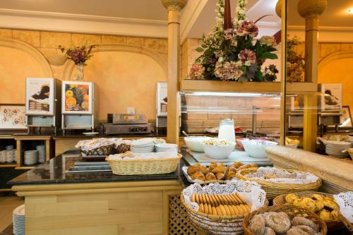 Hotel Venecia - image 6