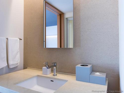 Twin Room (standard) image 1